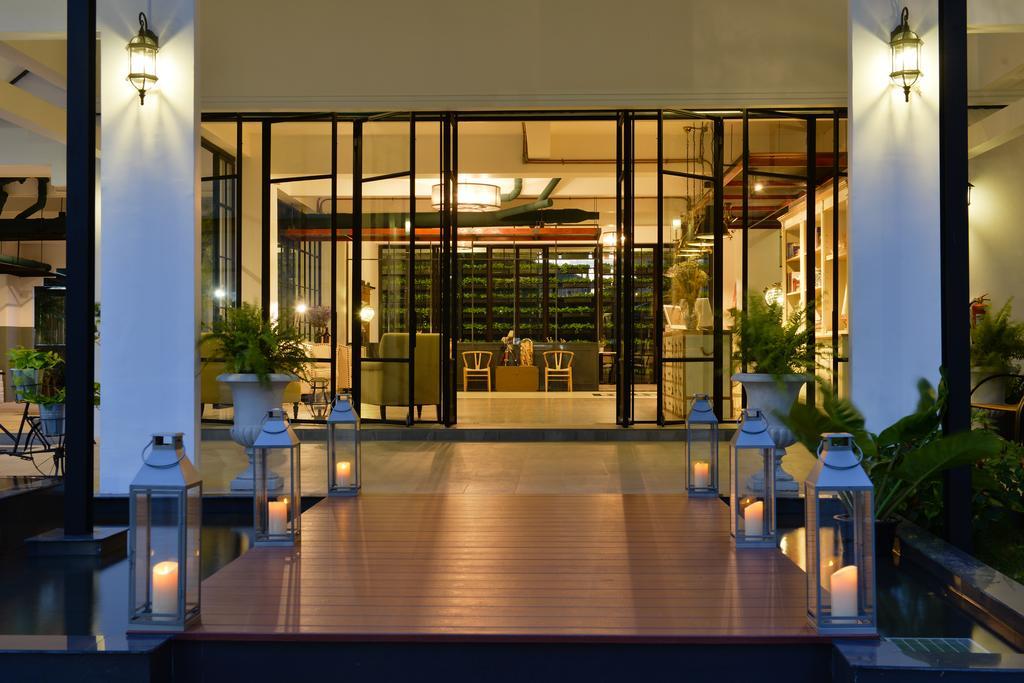 Ruenthip Pattaya Hotell Exteriör bild