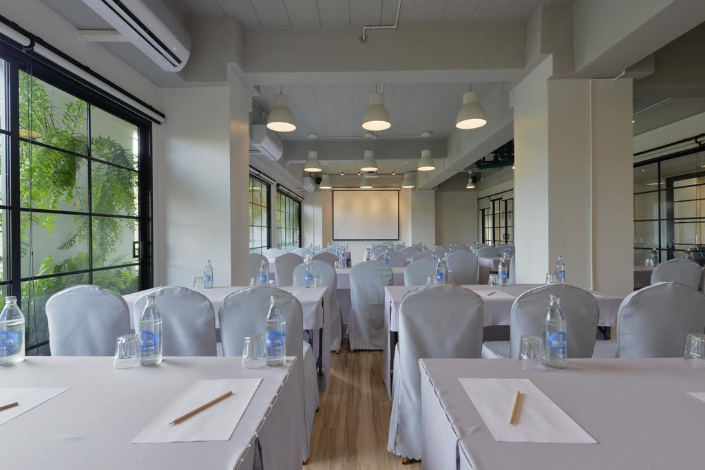 Ruenthip Pattaya Hotell Exteriör bild